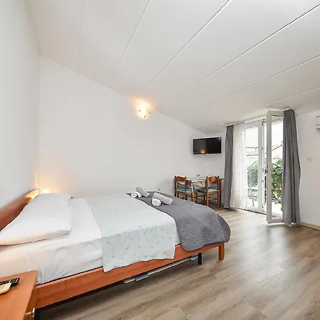 Fuer 2 Personen Ca 27 Qm In Rovinj, Istrien Istrische Riviera Rovinj
