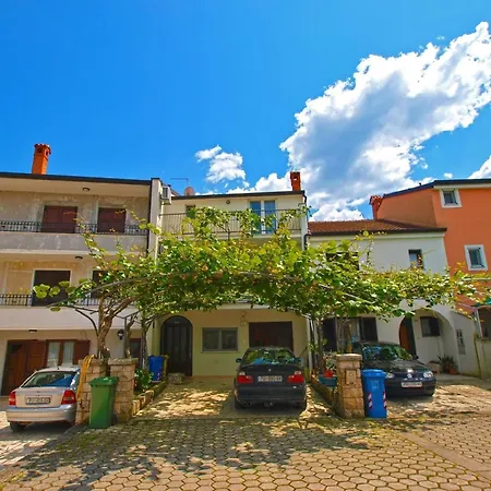 Fuer 2 Personen Ca 27 Qm In Rovinj, Istrien Istrische Riviera Apartament